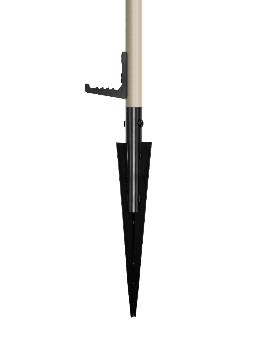 Powder coated spade base for ease in setup and deployment